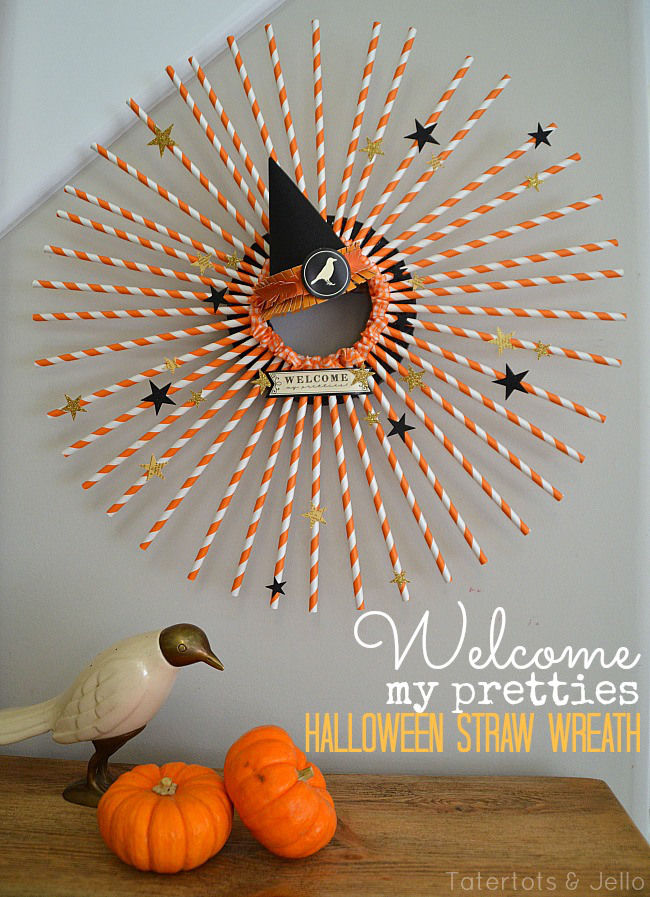 Halloween straw wreath and halloween plate wall