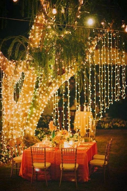 Outdoor Autumn Dining