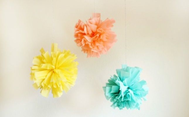 Crepe Paper Party Pom Poms Tutorial