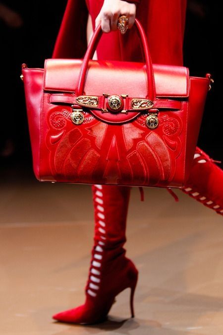 Versace Red Ready to Wear Collection Versace Red Ready to Wear Collection