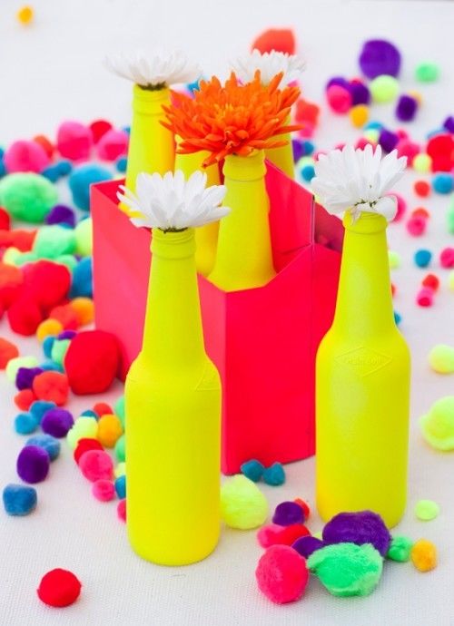 DIY Neon Vases DIY Neon Vases