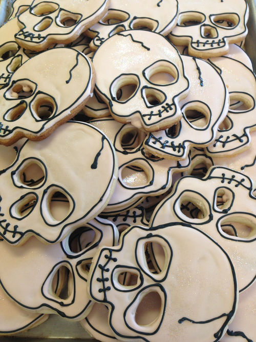 Skull cookies