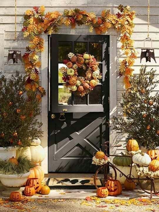 Front Entry Decorated for Fall Front Entry Decorated for Fall