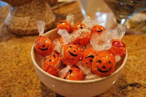Pumpkin lollipops Pumpkin lollipops