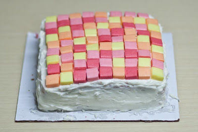 Starburst cake