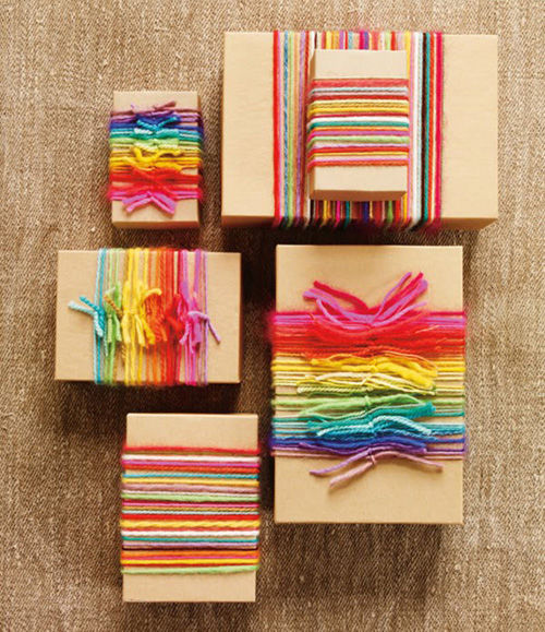 Yarn gift wrapping Yarn gift wrapping
