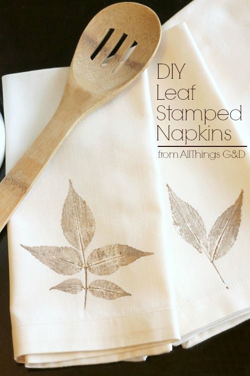 DIY Leaf Stamped Napkins DIY Leaf Stamped Napkins