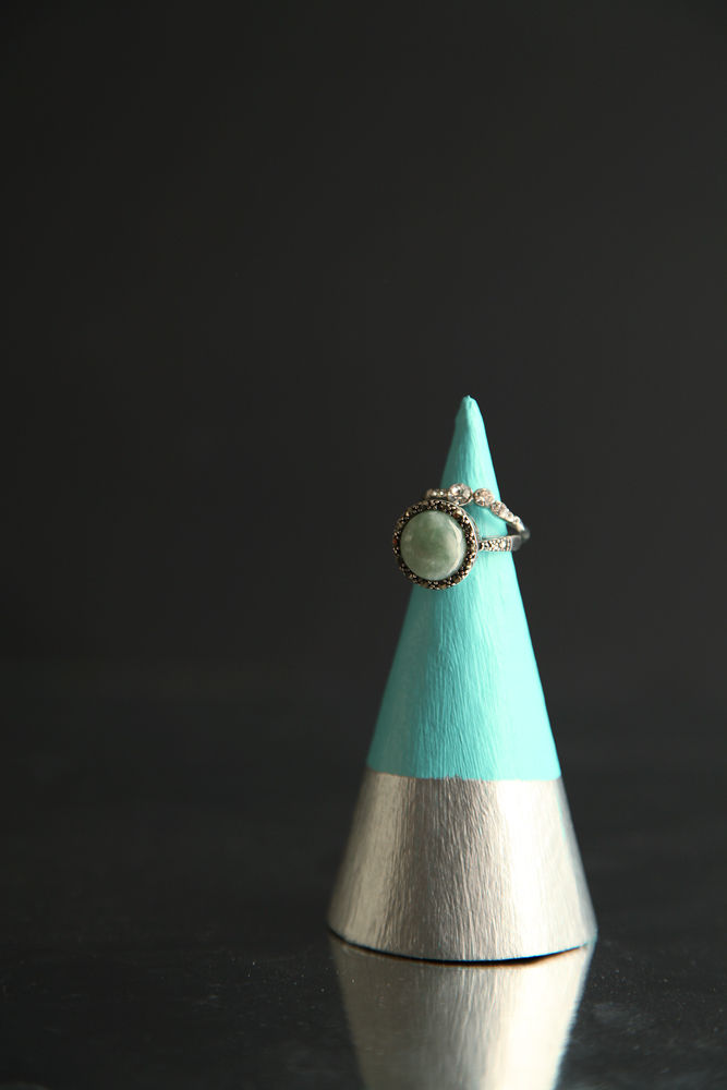 DIY Colorbone Cone Ring Holder DIY Colorbone Cone Ring Holder