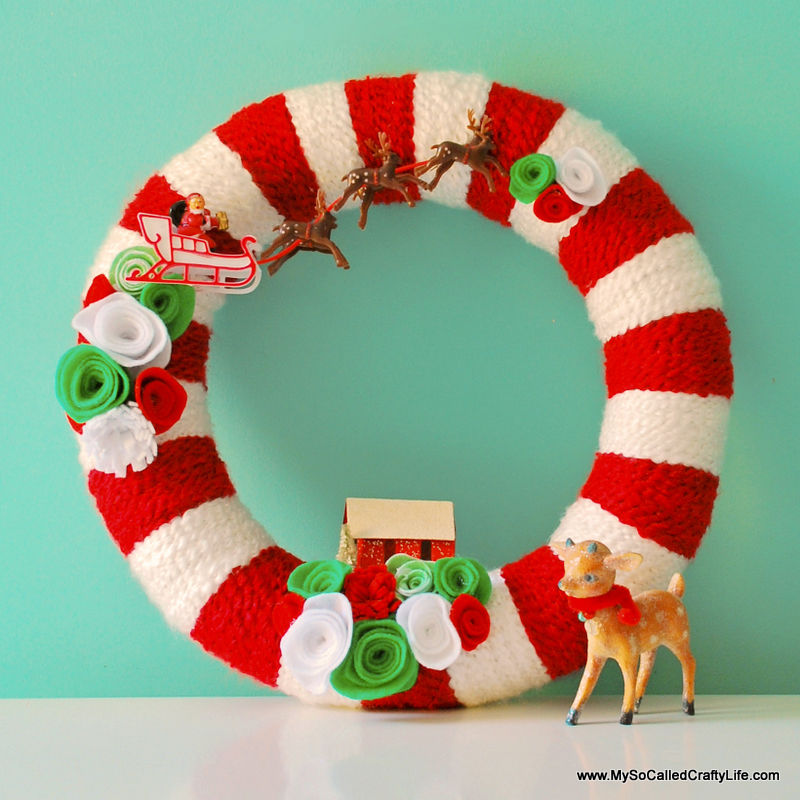 DIY Retro Christmas Yarn Wreath