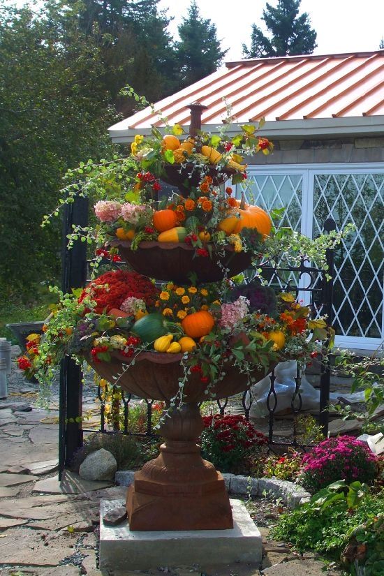 Autumn Birdbath Autumn Birdbath