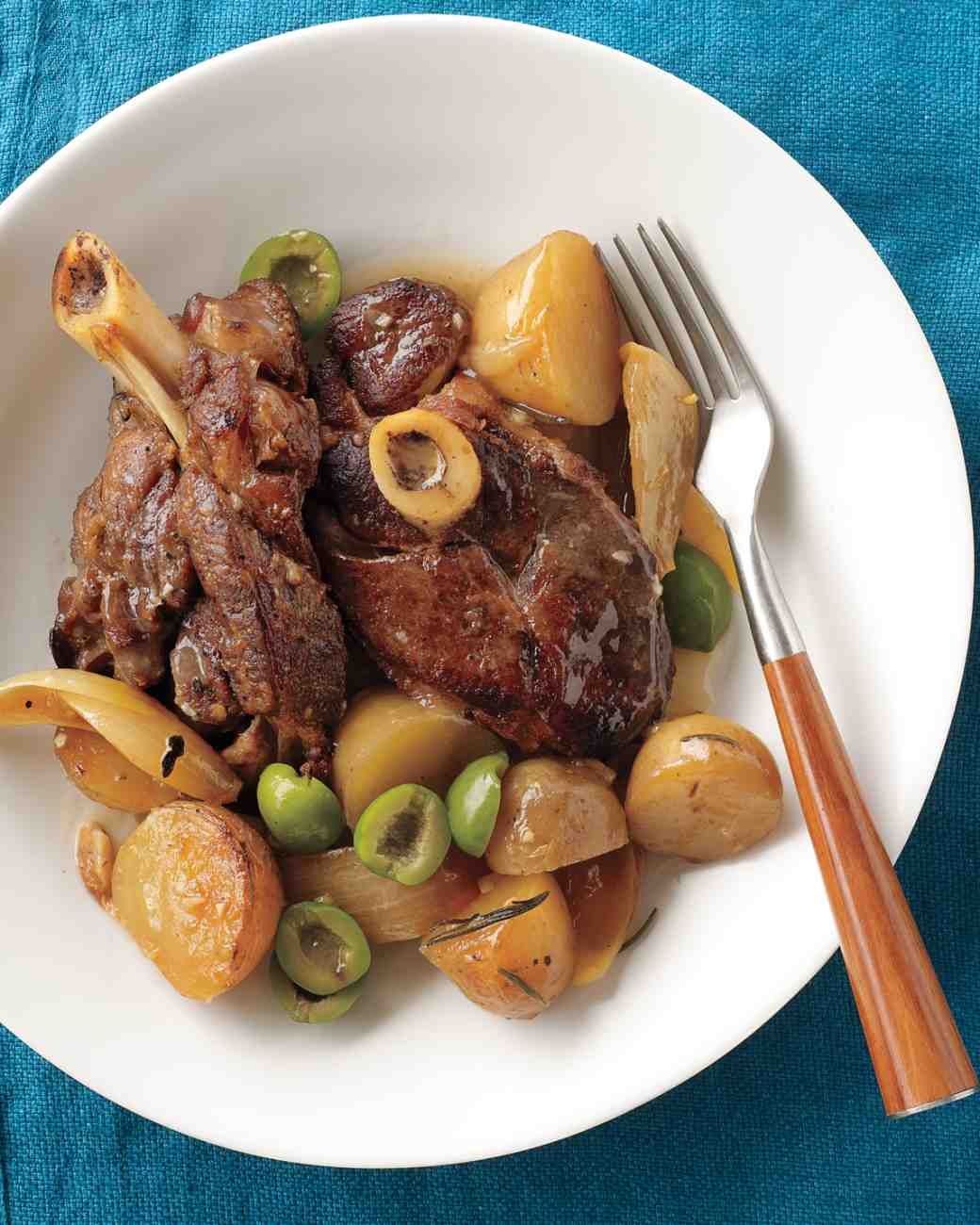Lamb olives and potatoes