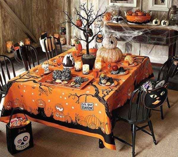 Halloween Party Table, Buffet & Goody Bags