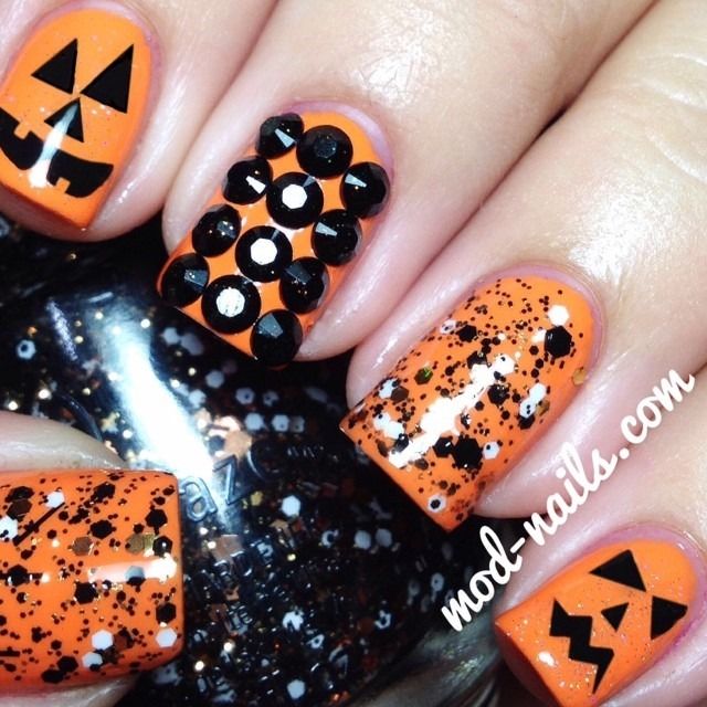 Pumpkin splatter nails Pumpkin splatter nails