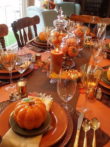 Halloween table centerpiece Halloween table centerpiece
