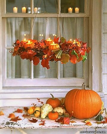 Pretty Mini Pumpkin Chandelier for Thanksgiving