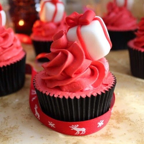 Christmas Cupcakes Christmas Cupcakes