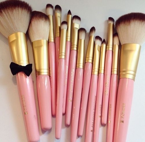 Make up brushes