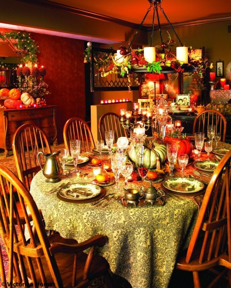 Colorful Dining Room on Thanksgiving