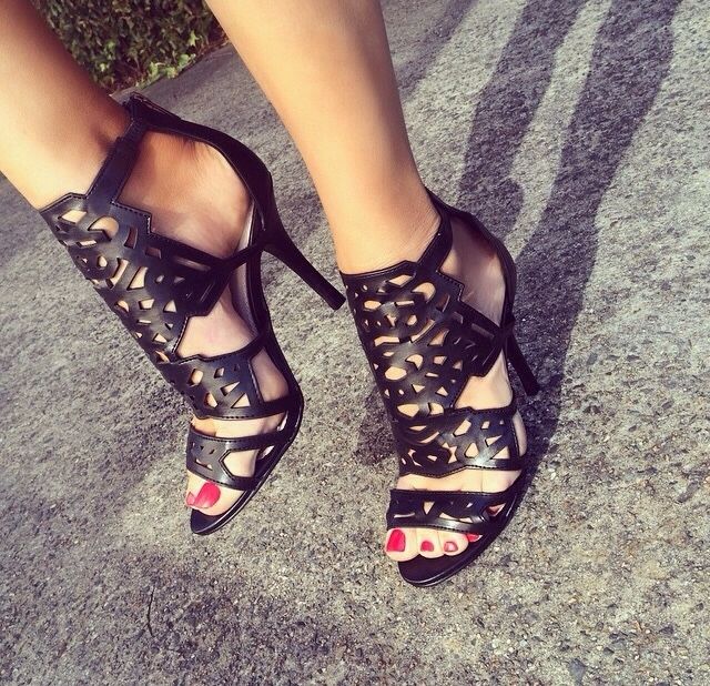 Pretty Shoes Pretty Shoes