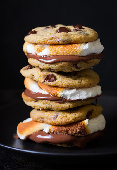 Chocolate chip cookie smores