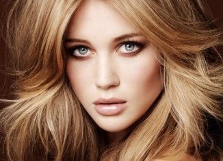 Long Wavy Hairstyle