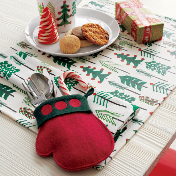 Cute Mitten Silverware Holder Cute Mitten Silverware Holder