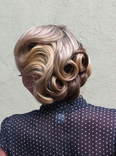 Delicate and Big Curls - Haircut of the Past