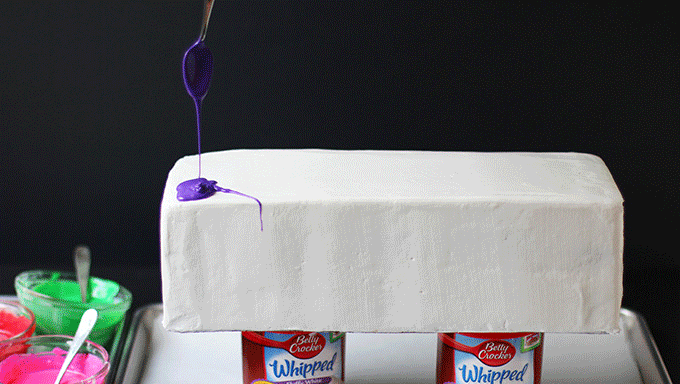 How to make a melted rainbow cake How to make a melted rainbow cake