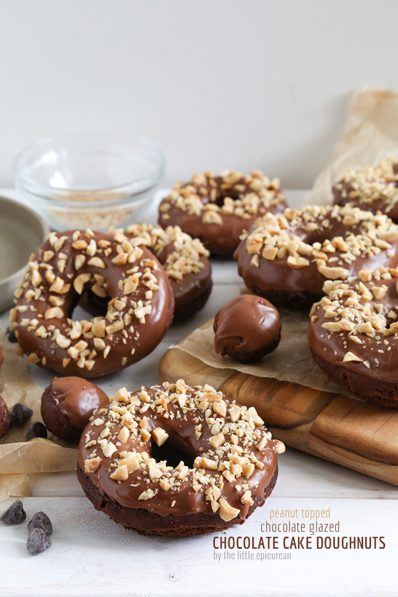 How to make chocolate peanut doughnuts