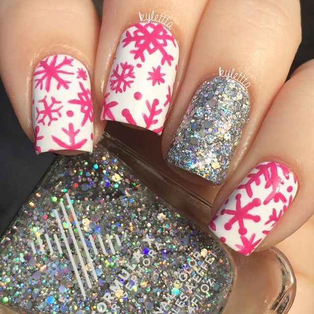 Pink snowflake nails Pink snowflake nails