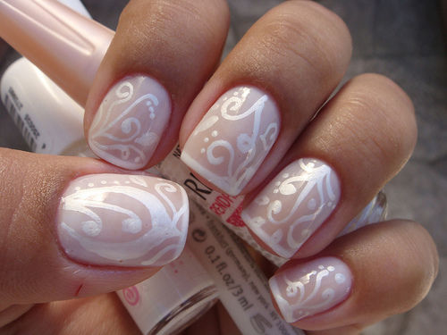 Pretty White Nail Art Pretty White Nail Art
