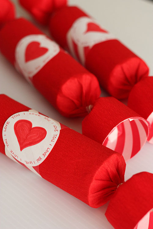 How to make valentines day poppers How to make valentines day poppers