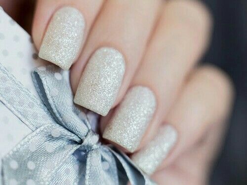 Glitter nude nails
