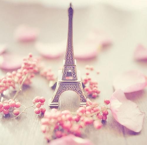 Paris Paris