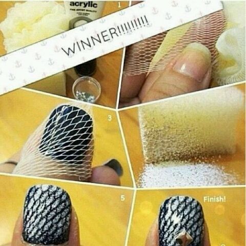 Use Netting from a Loofah Sponge to get a Fishnet Manicure Look Use Netting from a Loofah Sponge to get a Fishnet Manicure Look