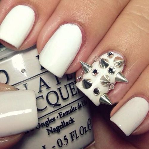 White spiked nails White spiked nails