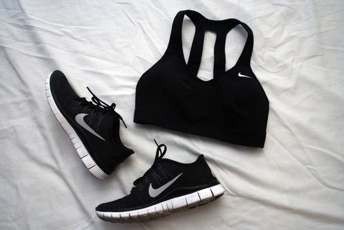 sportchek nike sports bra