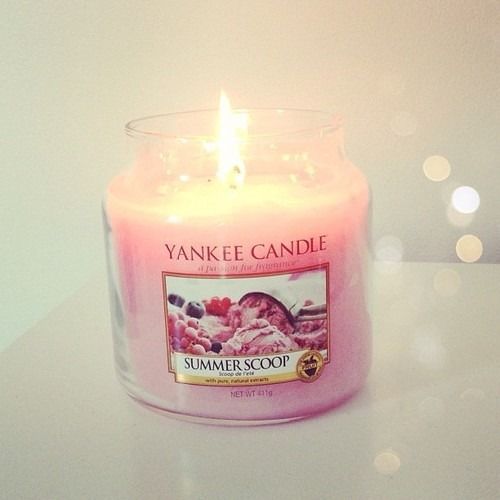 Pink Yankee candle