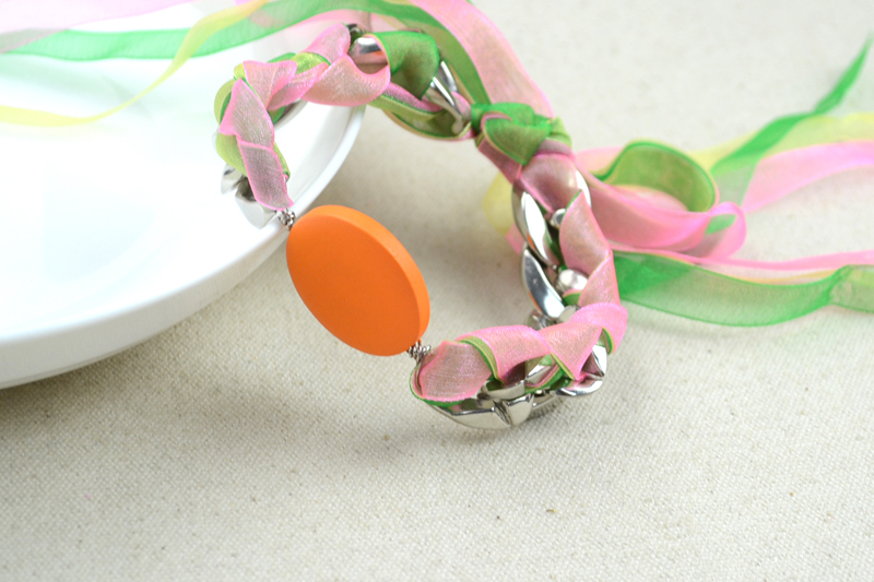 Make Bracelets out of Chunky Chain Make Bracelets out of Chunky Chain