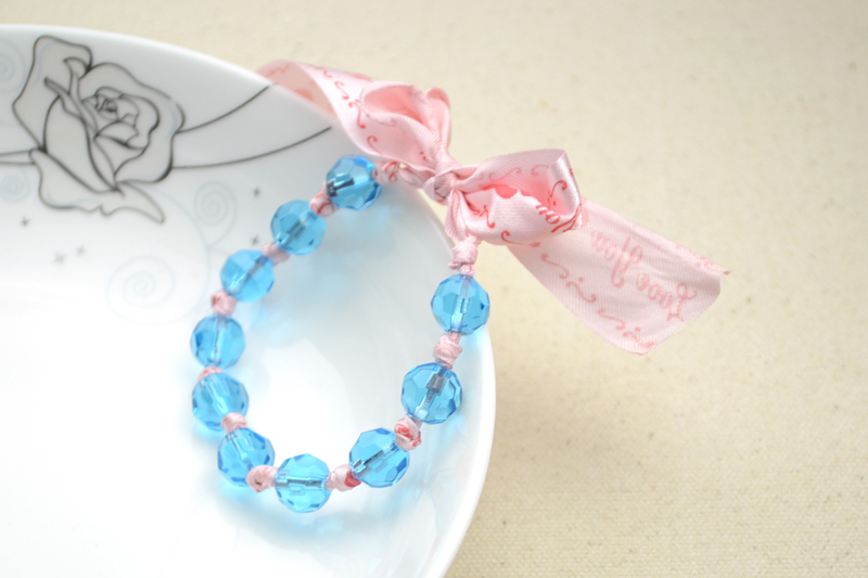 Make a Bracelet with Ribbon and Beads