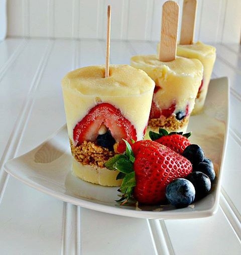 Cheesecake popsicles