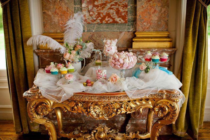 Elegant Sweets Table Elegant Sweets Table