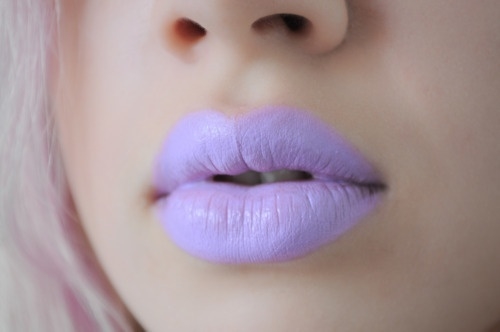Pastel purple lips