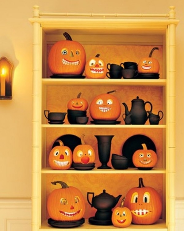Crazy jack o lantern shelf decor Crazy jack o lantern shelf decor