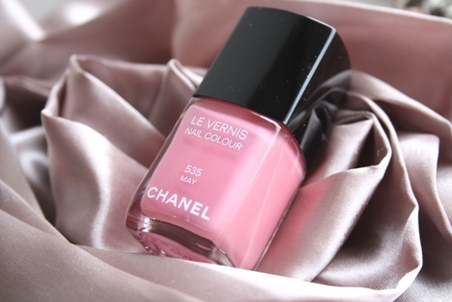Pink Chanel nail colour Pink Chanel nail colour