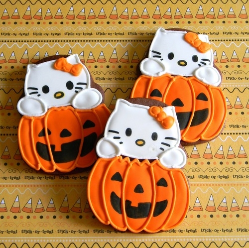 Hello kitty pumpkin cookies
