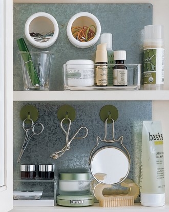 Magnet organizers Magnet organizers
