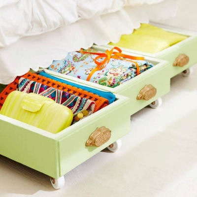 Under the bed rolling storage