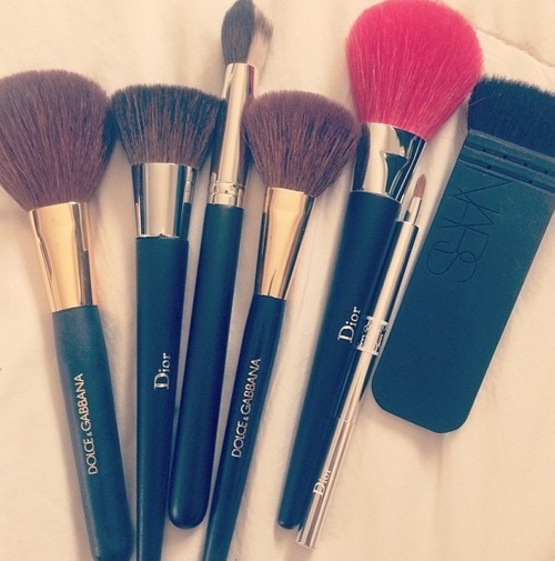 Dior beauty brushes Dior beauty brushes