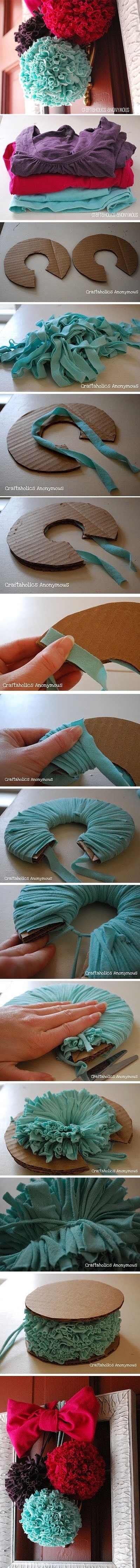 DIY Pom Pom Decorations DIY Pom Pom Decorations